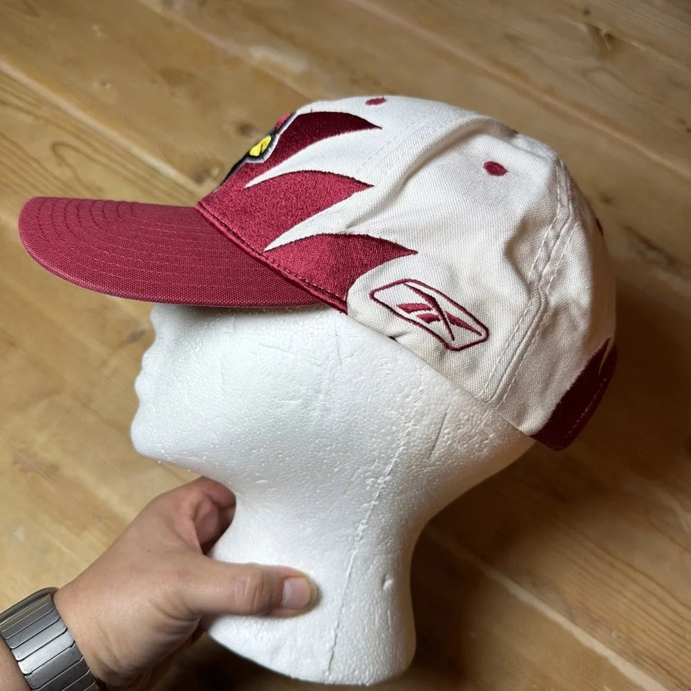 Vintage Reebok NFL Equipment Arizona Cardinals Shark‎ tooth Hat Cap Strap Back